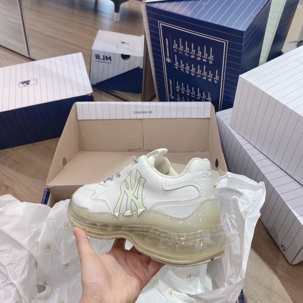 [CHÍNH HÃNG] Giày thể thao Sneaker M.L.B Chunky Air New York Yankee màu BEIGE WHITE
