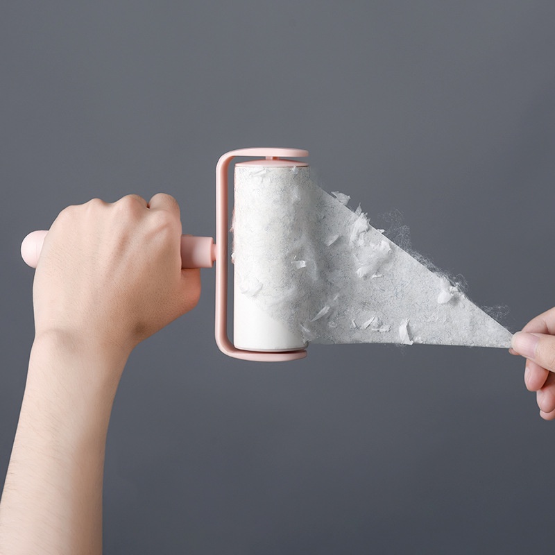 (Bán Hết) Bàn Chải Lăn Loại Bỏ Tóc / Bụi / Lông Trên Quần Áo Tại Nhà Nhỏ Gọn