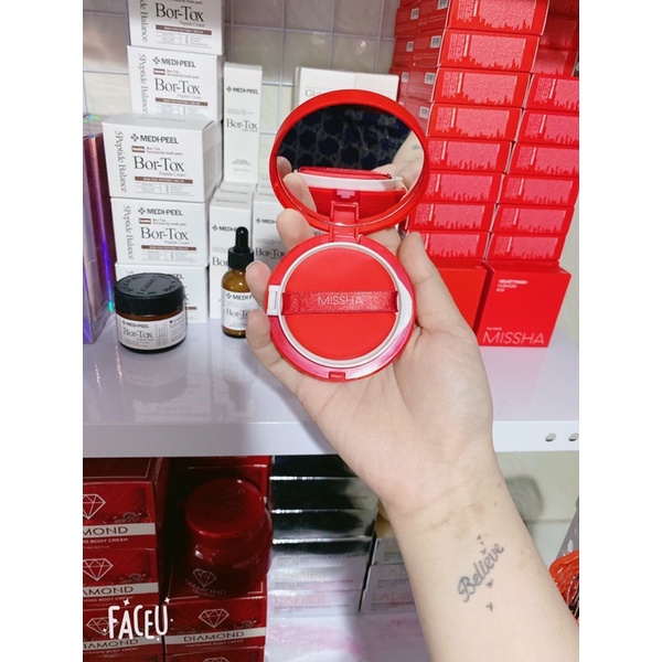 4 TRONG 1: vừa là phấn phủ, vừa là kem nền, vừa là kem che khuyết điểm.còn là kem chống nắng giu lau trong thời gian | BigBuy360 - bigbuy360.vn