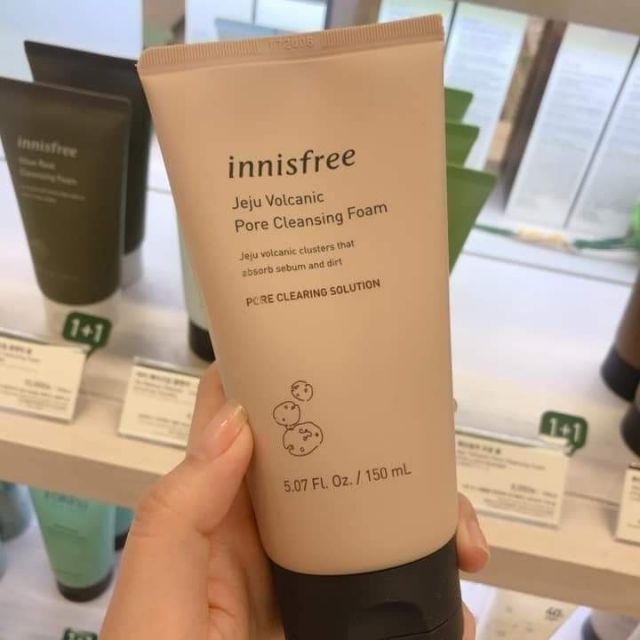 Sữa rửa mặt INNISFREE TRO NÚI LỬA MẪU MỚI NHẤT 2019