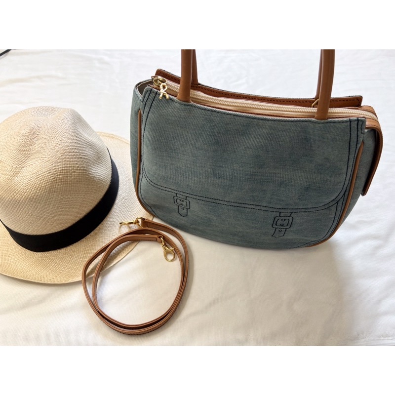 Túi xách tay đeo chéo Roberta di Camerino