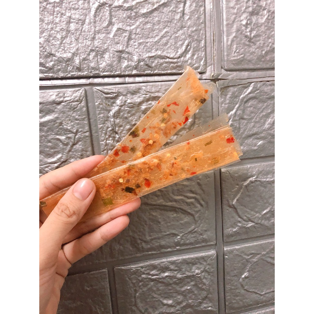 Bánh tráng cuộn hành phi