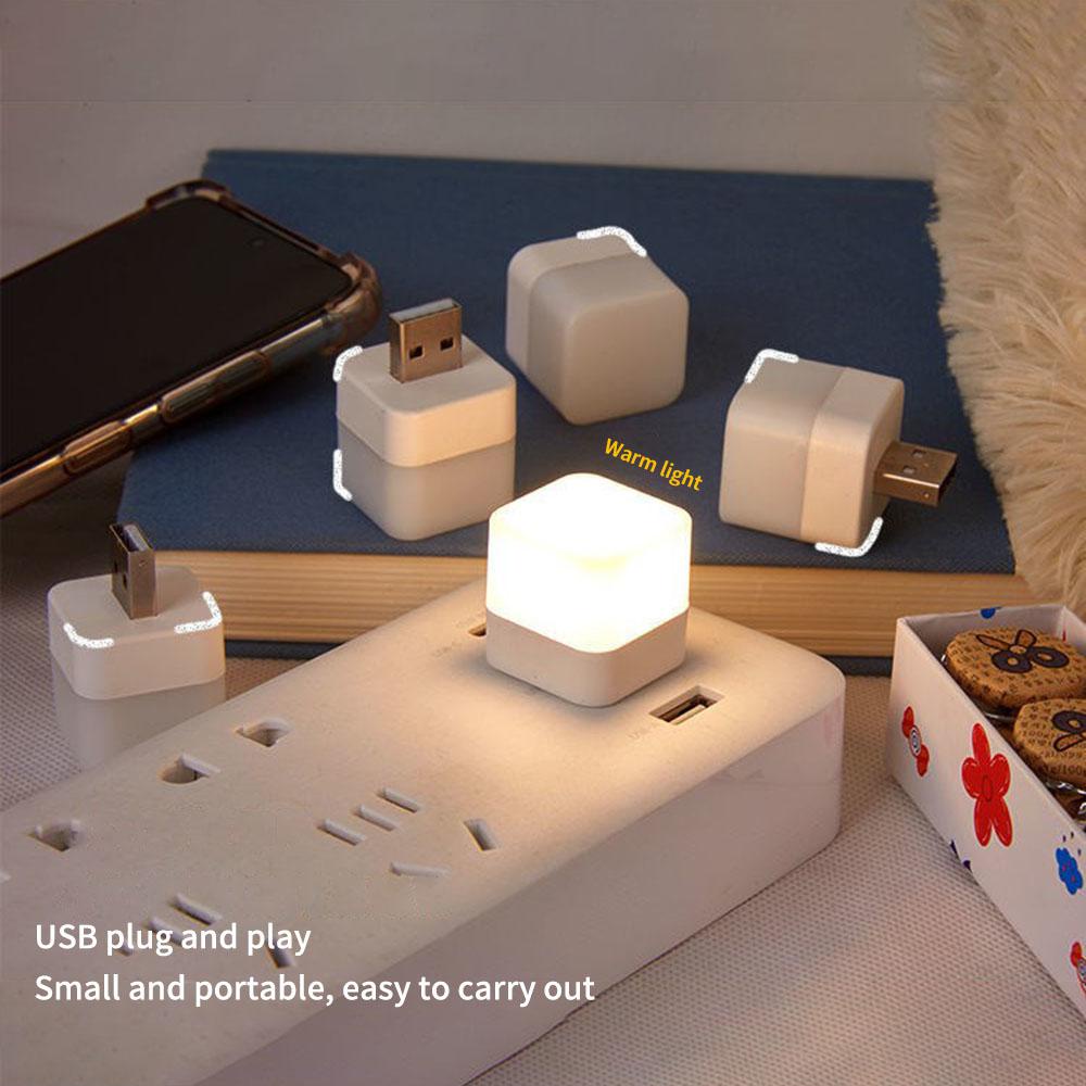 1 Đèn LED Vuông Mini Bảo Vệ Mắt Khi Đọc Sách / Sạc Máy Tính Cổng USB