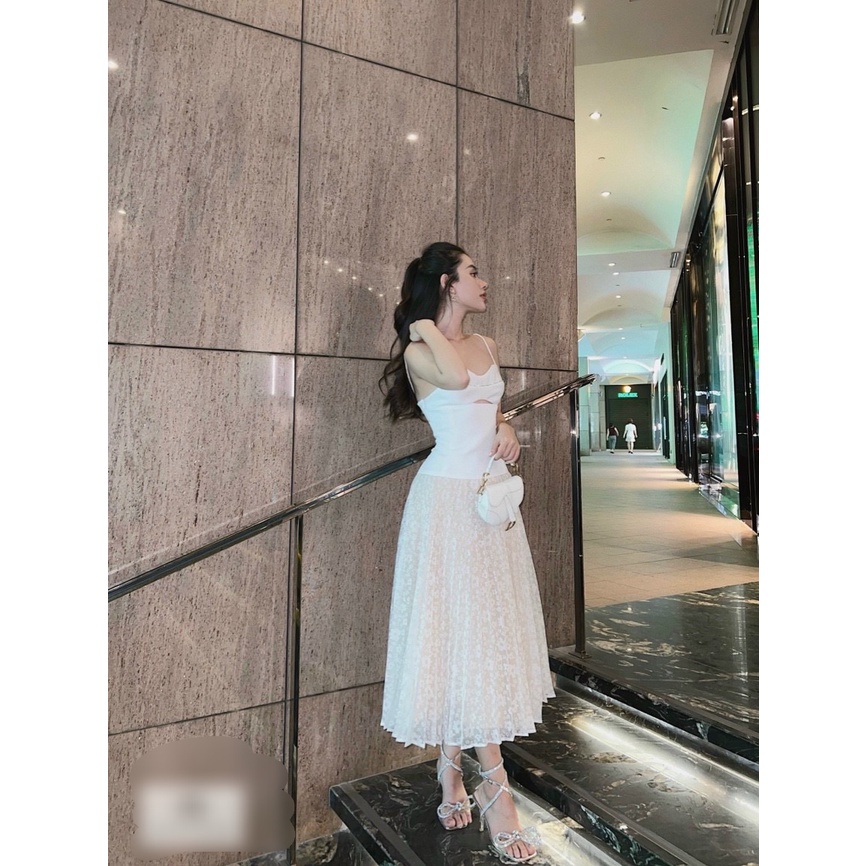 Váy maxi 2 dây ren dập ly kết đá