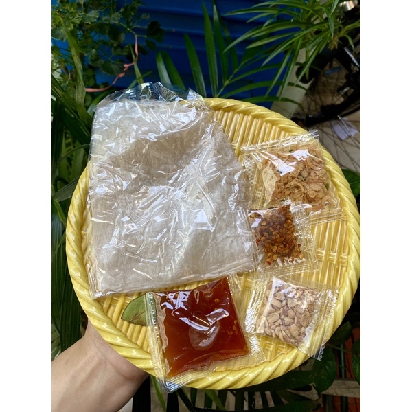 Bánh tráng me Tây Ninh siêu ngon - Ăn vặt Hello Oăn Đây