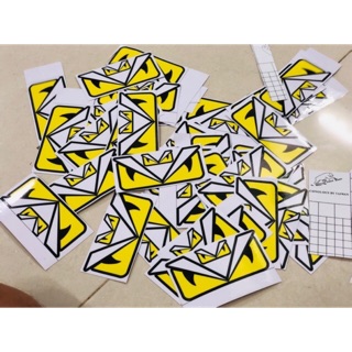 [CHUYÊN SỈ] 1 TEM MẮT FENDI DÁN NÓN SIÊU ĐẸP_ TẶNG THÊM CẶP NHỎ XÍU PHÍA TRÊN