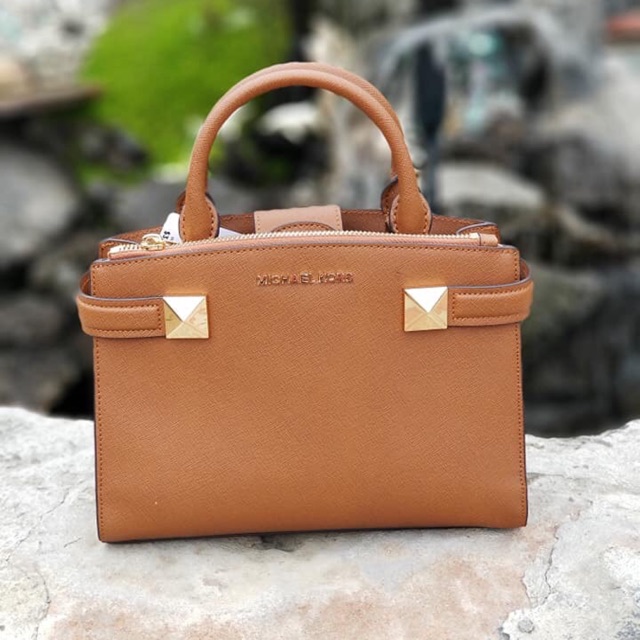 Túi michael kors 25cm chính hãng sale