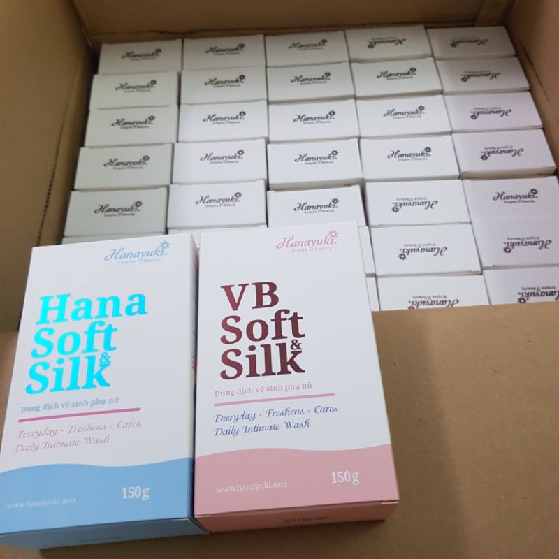 Dung dịch vệ sinh Hana Soft &amp; Silk 150gr