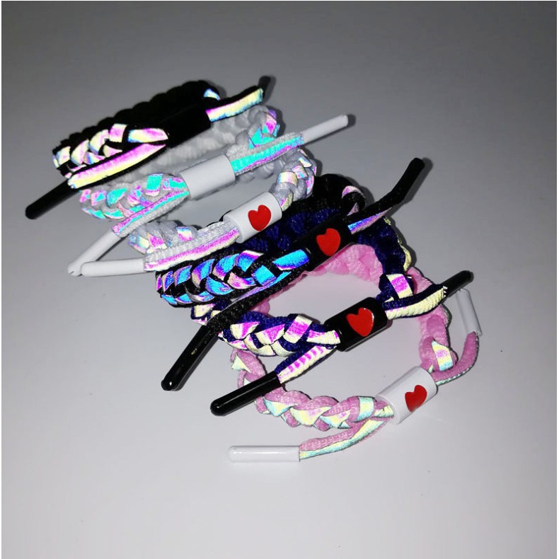 Vòng tay phản quang ban đêm độc đáo dành cho cặp đôi với 18 mẫu chọn lựa | BigBuy360 - bigbuy360.vn