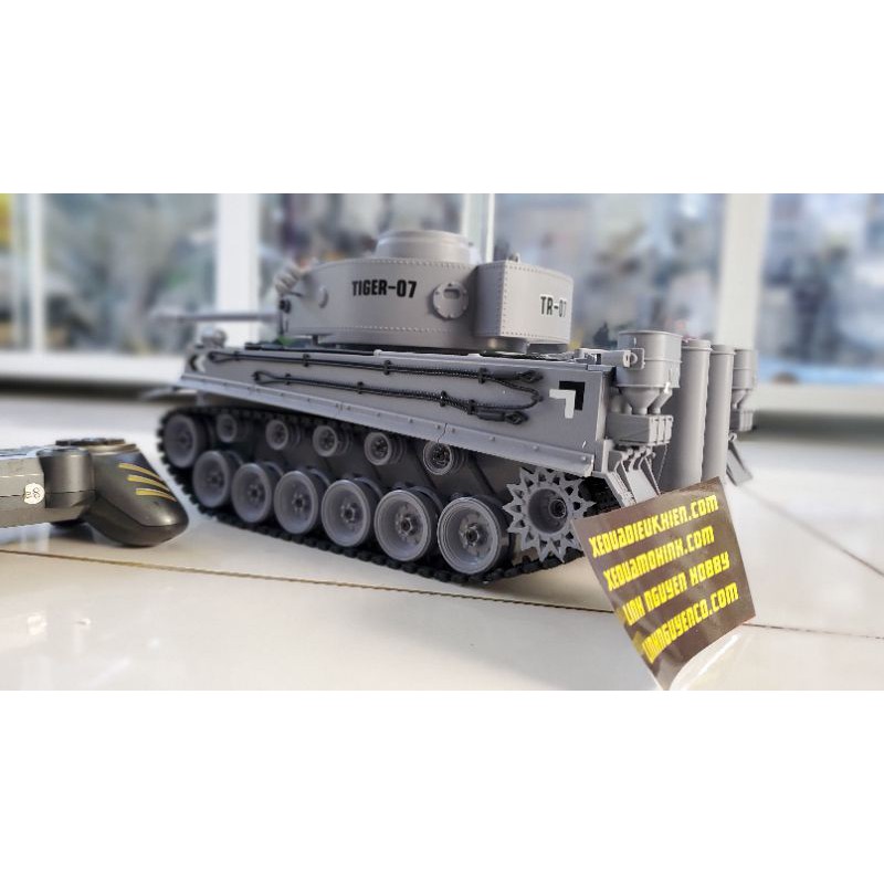 Xe tăng điều khiển từ xa Germany Tiger bắn và tạo khói, tạo khói , xích cao su.tỉ lệ 1.18.