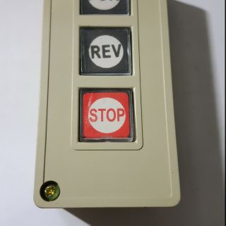 Công tắc 3 nút tpb -3