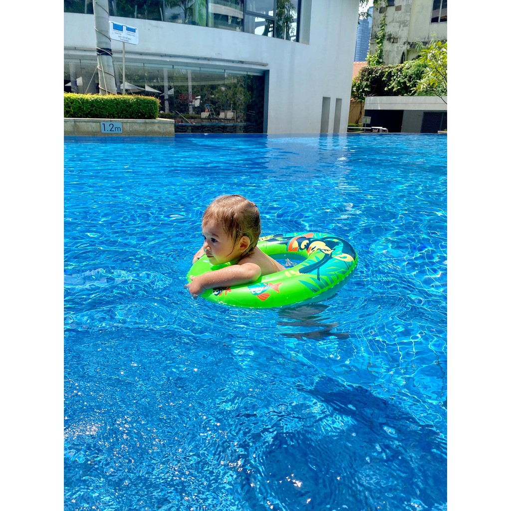 Phao bơi tròn cho bé từ 2-6Y (Xanh lá)/ Children's Inflatable Swim Ring For Age 2-6Y (Green)