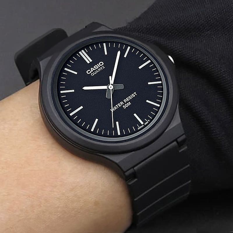 Đồng hồ dây nhựa Casio Nam MW-240 chính hãng bảo hành 1 năm Pin trọn đời