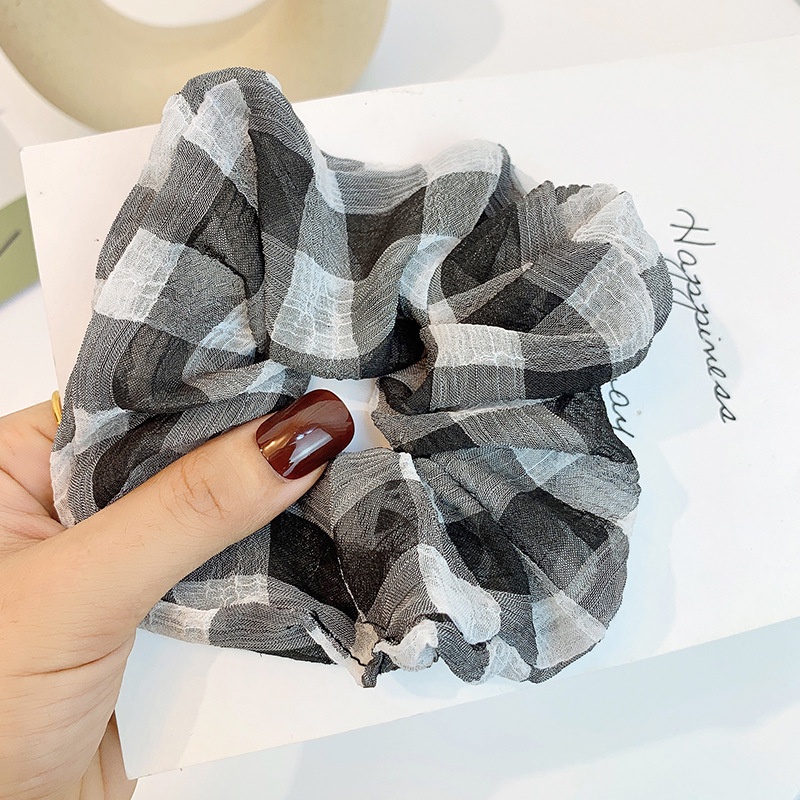 Dây buộc tóc Scrunchies kẻ caro xinh xắn HD69