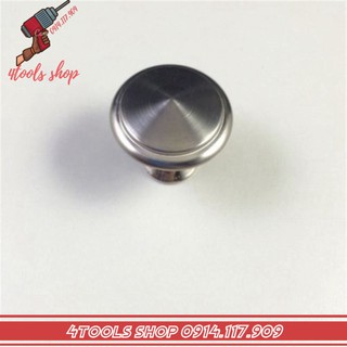 Núm nắm tủ màu trắng bạc