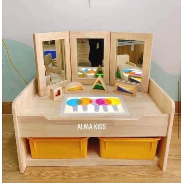 Bàn Ánh Sáng Cho Bé Có Gương 3 Cánh Đồ Chơi Phát Triển Trí Tuệ