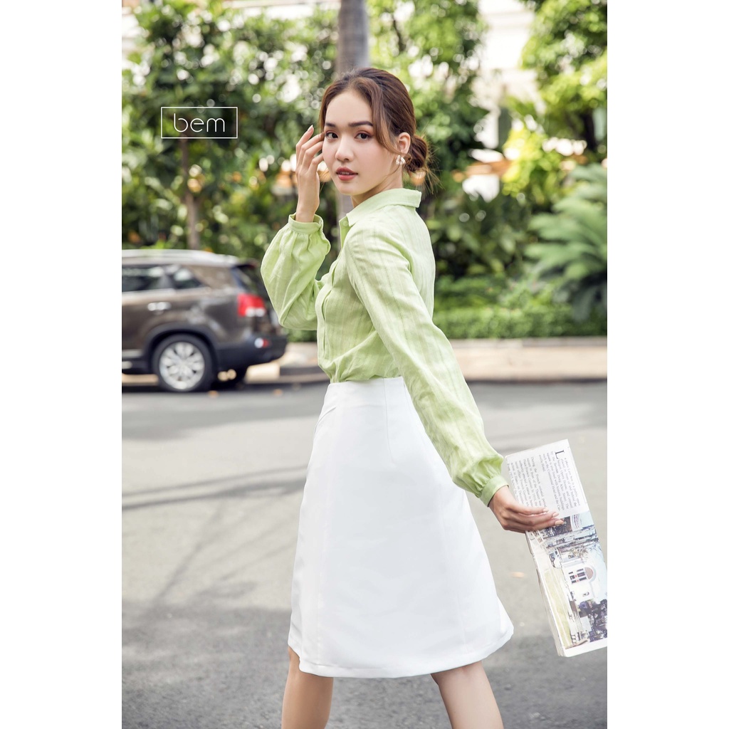 Áo sơ mi basic, màu xanh mạ non Bem