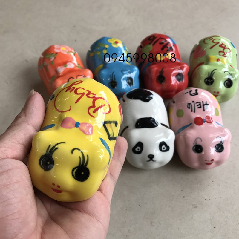 HEO ĐẤT mini , heo đất tí hon cho mẹ và bé, có lỗ nhét tiềnnn sau mông, kích thước 5*8cm