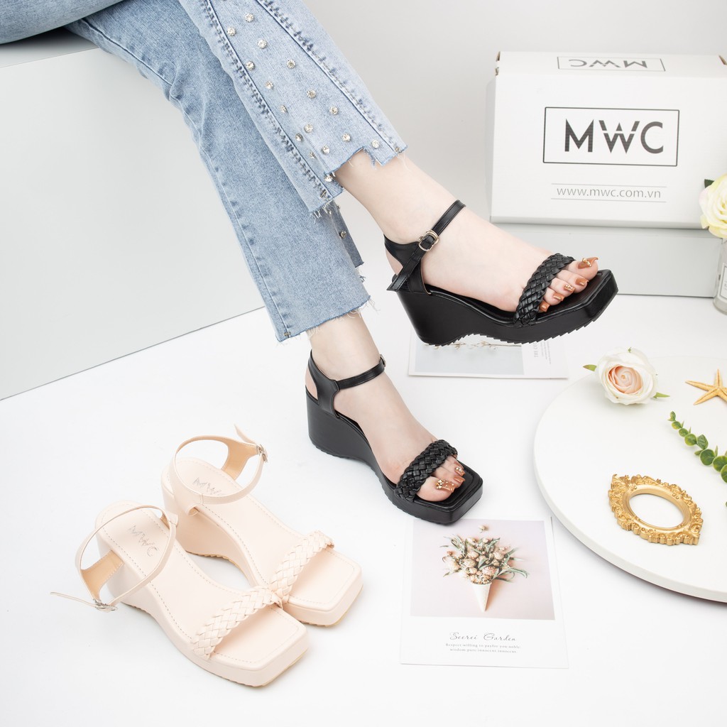 Giày sandal nữ quai ngang đế xuồng MWC NUSD- 2792