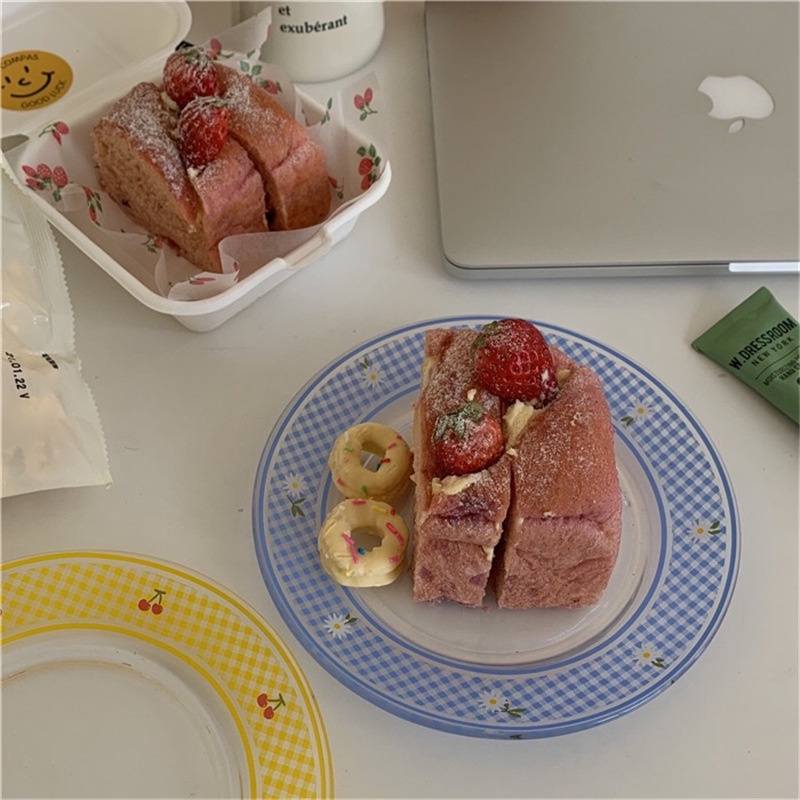 THANH LÍ Đĩa ăn thuỷ tinh trong suốt viền caro hoa nhí phong cách Hàn Quốc trang trí bàn ăn, phòng bếp - The Pattern