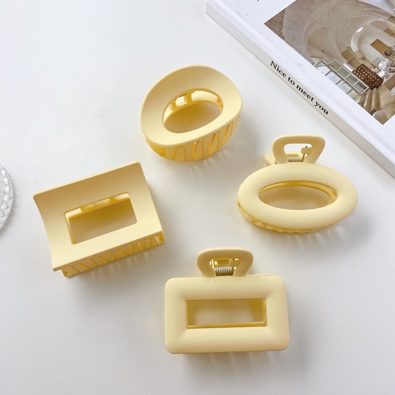 Kẹp tóc càng cua màu trắng sữa bề mặt nhám họa tiết hình học đơn giản ngọt ngào phong cách Hàn Quốc