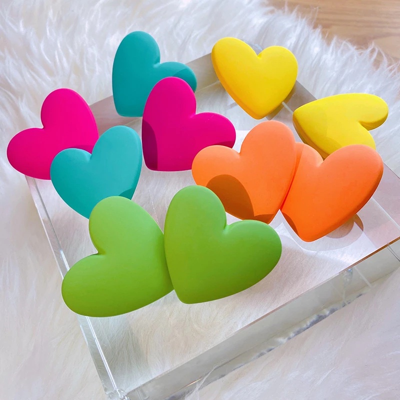 1 đôi bông tai hình trái tim bằng acrylic màu kẹo dễ thương thời trang cho nữ
