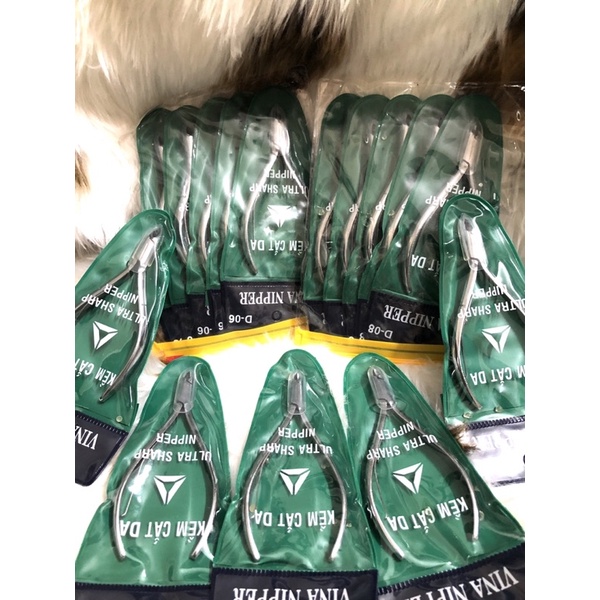 Kìm nhặt da Vina ,ngọc 9999 bạc siêu bén mũi bán nguyệt Và vuông