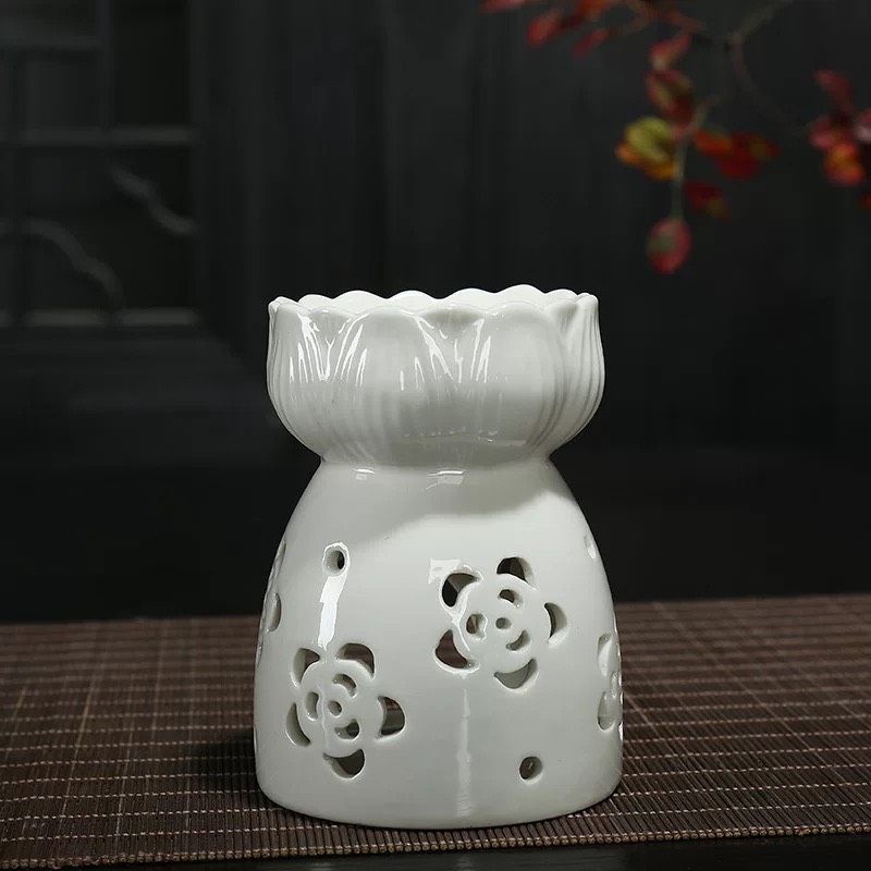 Đèn Xông Tinh Dầu Đốt Bằng Nến Dáng Sen Màu Trắng Mini Đẹp và Sang Trọng