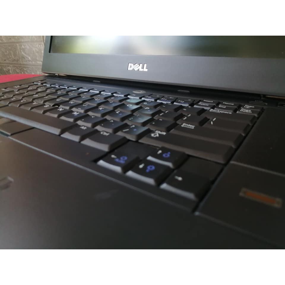 LAPTOP DELL M4500 CHUYÊN ĐỒ HỌA CORE i7 RAM 8GB SSD 120GB