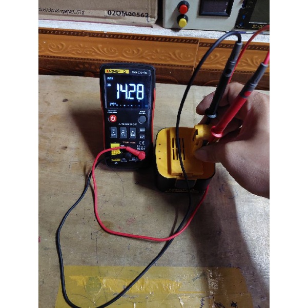 pin zin national 12v đẹp keng