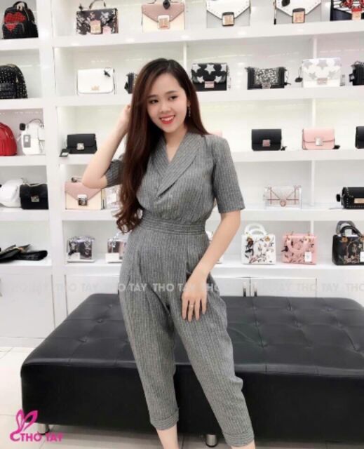 Về lại xám ạ&lt;br&gt;BAY LỬNG SỌC NHUYỄN CỔ VEST BO THUN EO