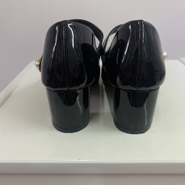 Thanh lý giày dép size 35