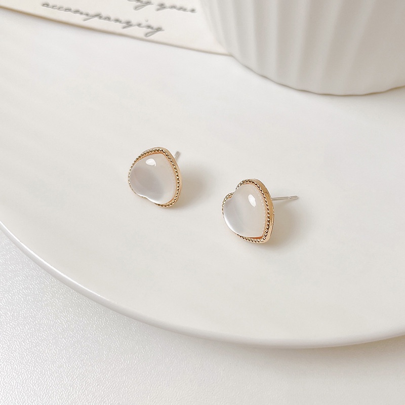 Bông Tai Hình Trái Tim Đính Đá Opal Sang Trọng Cho Nữ