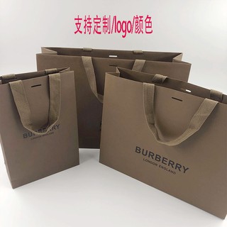 ○Túi Giấy Đựng Quà In Logo Burberry Sang Trọng