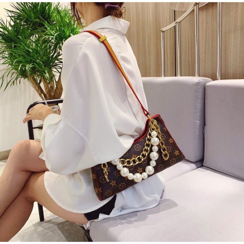 TÚI VIỀN NGỌC KÈM DÂY XÍCH MẪU MỚI