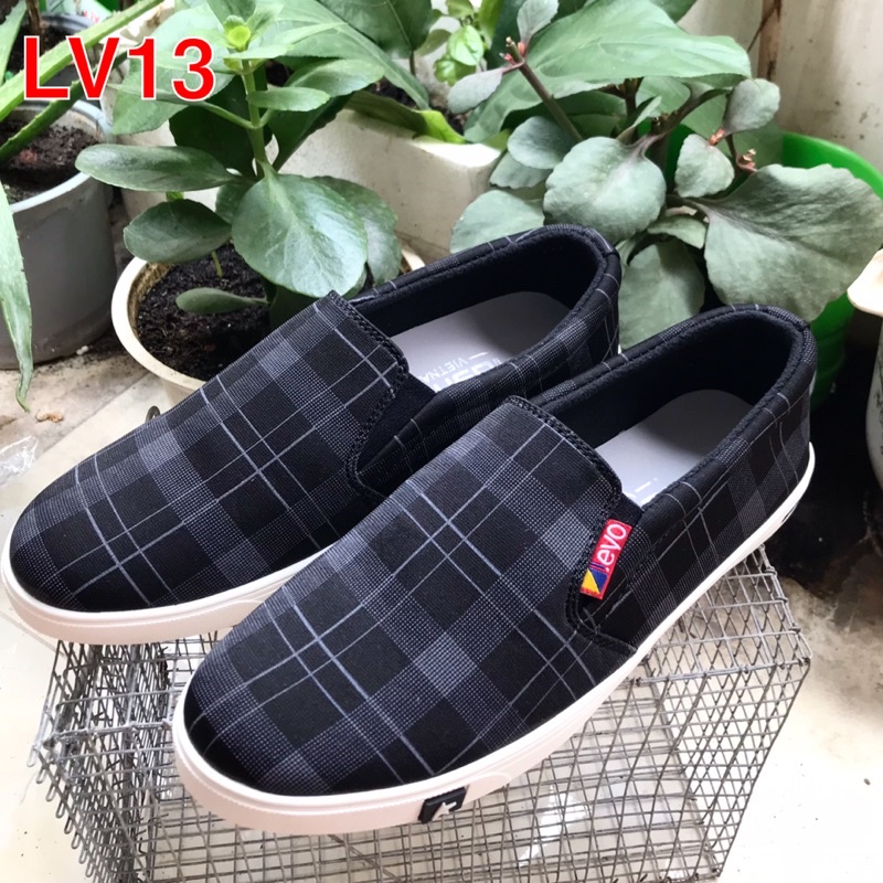 Giày lười vãi nam mẫu mới, phom đẹp , họa tiết kẻ sọc, sản phẩm hót nhất hiện nay, mã LV13