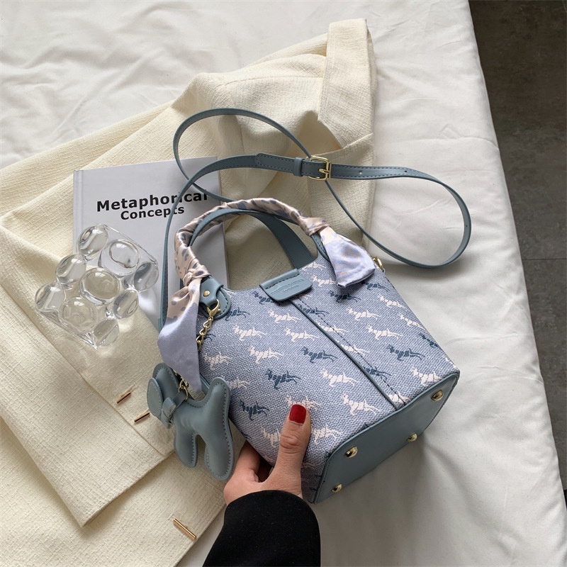 Túi Xách Bucket 2022 Thời Trang Mùa Hè Đa Năng Chất Lượng Cao Cho Nữ