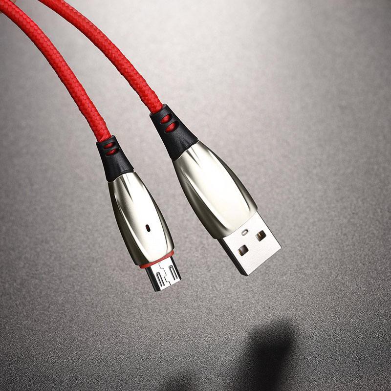 Cáp và truyền dữ liệu Hoco U71 Star cổng microUSB QC3.0, max 2.4A, dài 1.2M, có đèn báo sạc