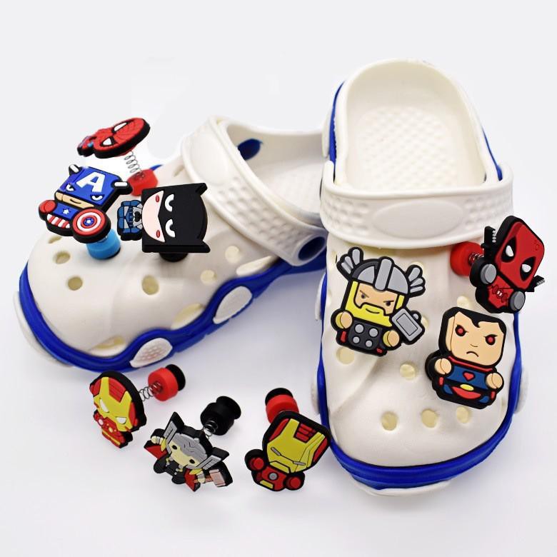 JITBITZ LÒ XO 2D - gắn dép sục- gắn dép crocs