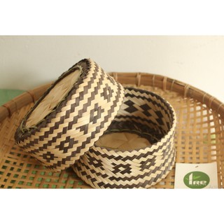 Hộp đựng xôi bằng tre đan