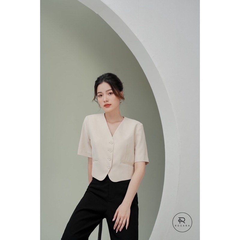 Áo sơ mi dáng lửng be Rosara
