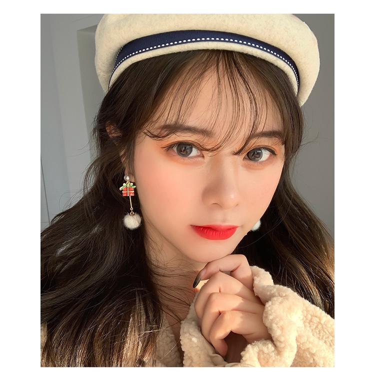 Fashion Christmas Tree Santa Claus Earrings for Women Cartoon Elk Plush Ball Star Tassel Pearl Earring Accessories Jewelry Christmas Decoration