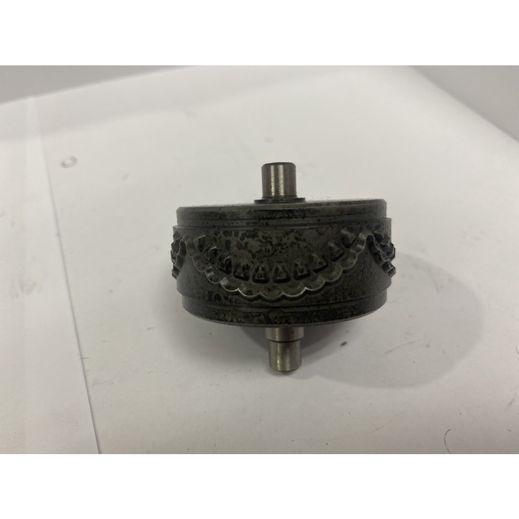 CON LĂN CÁN REN DẬP LAI CHÂN RÈM