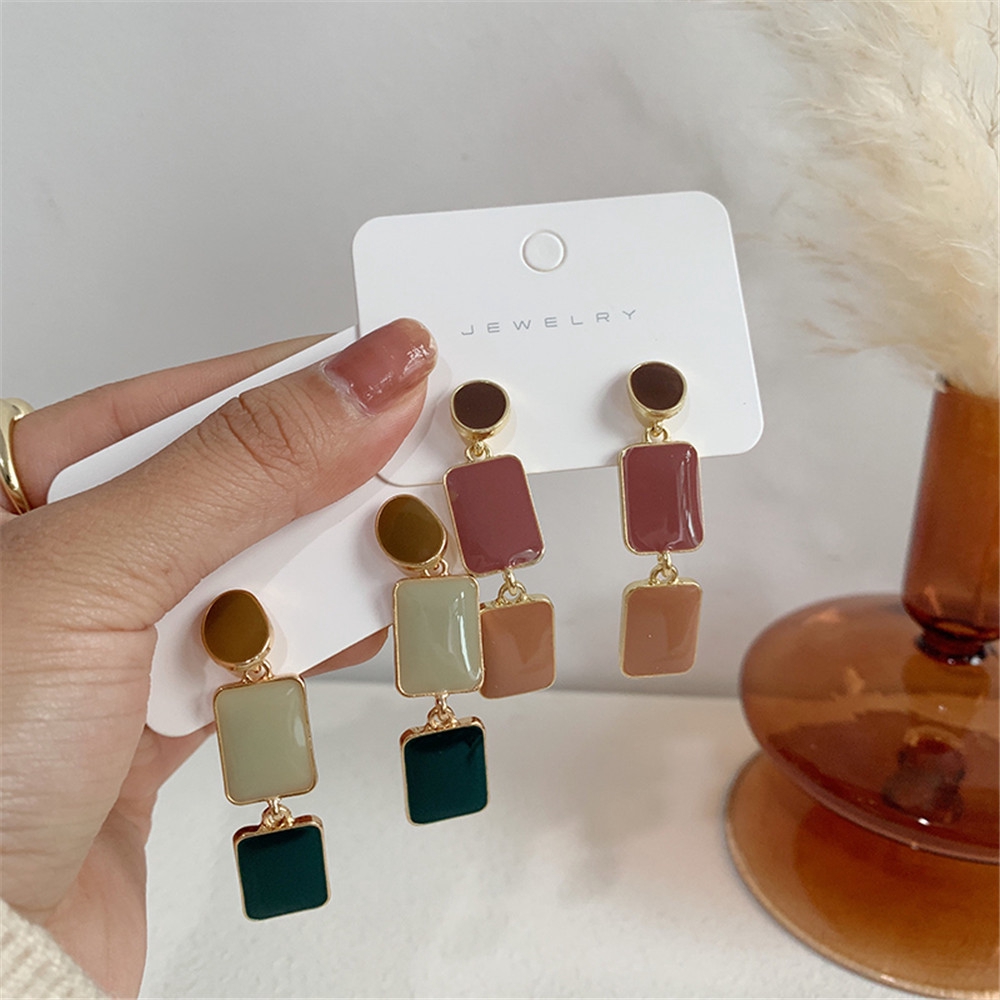 Khuyên Tai Nữ Trang Dáng Dài Tạo Hình Độc Đáo