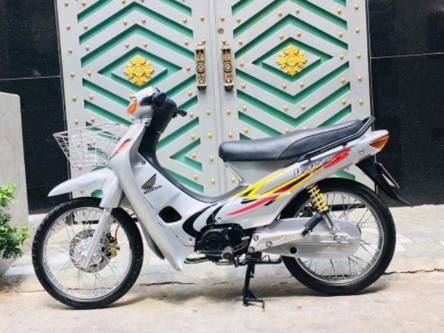 Dàn áo wave 110 màu bạc