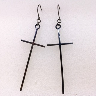 KHUYÊN TAI HÌNH CHỮ THẬP DÀI ĐỘC ĐÁO/ THÉP Y TẾ KHÔNG HAN GỈ (ảnh thật)