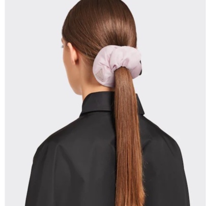 2021 PRA Re-Nylon scrunchie Mới