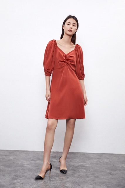Váy urban dư xịn