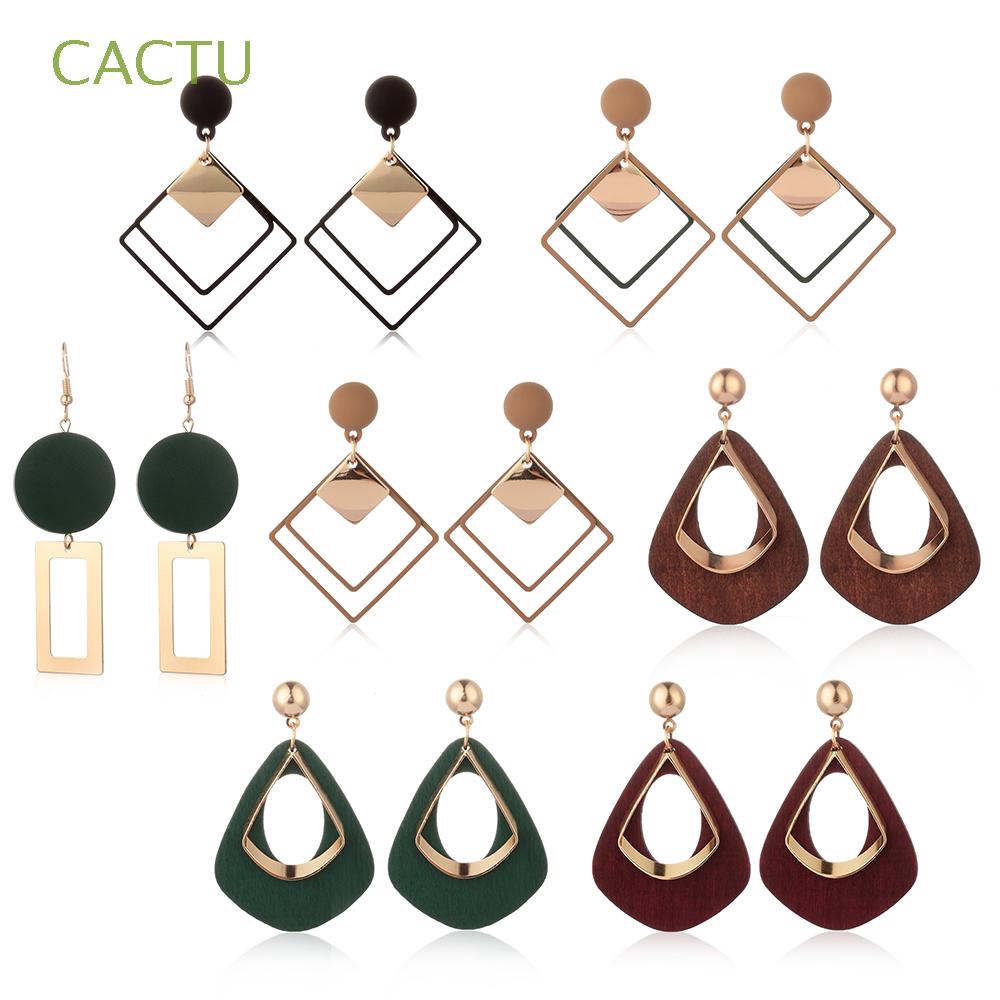 Hoa tai dáng dài phong cách vintage cho nữ