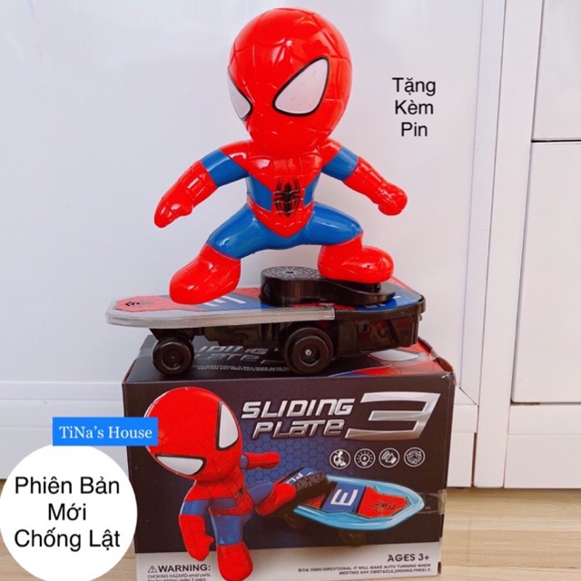 Đồ Chơi Siêu Nhân Người Nhện Trượt Ván Lật Xoay 360 Độ Chất Liệu Nhựa Abs An Toàn Cho Bé (Tặng Kèm Pin).